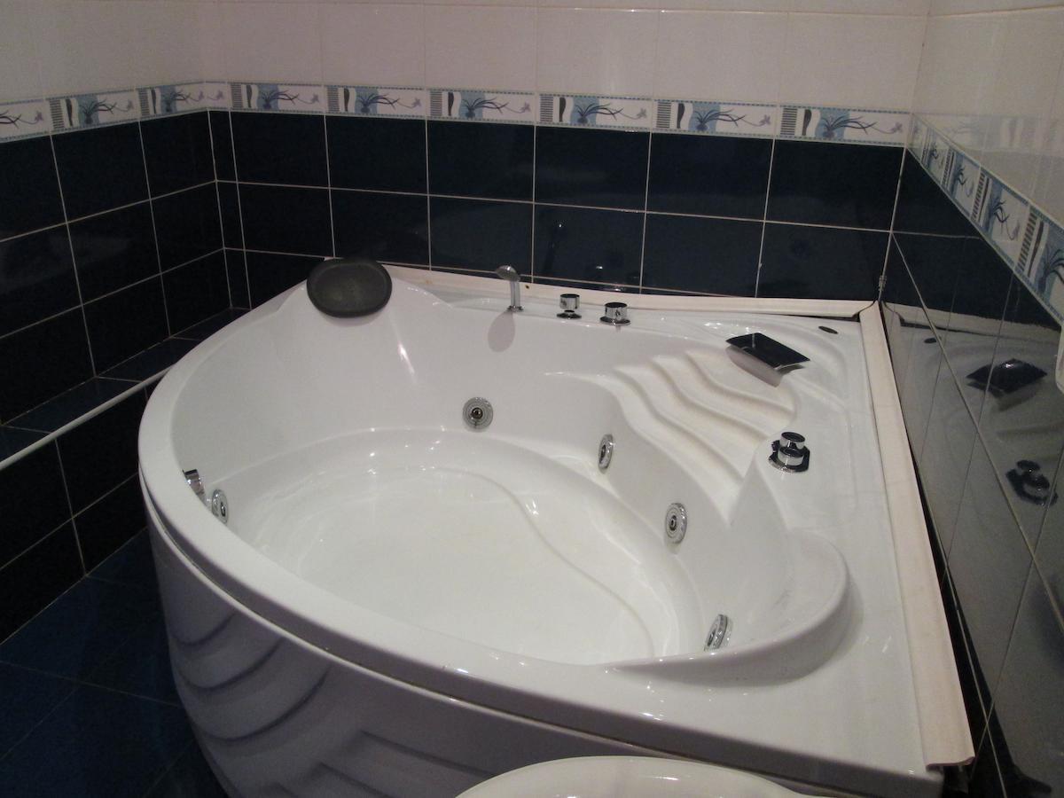 Pekin Hotel Temirtau Номер фото