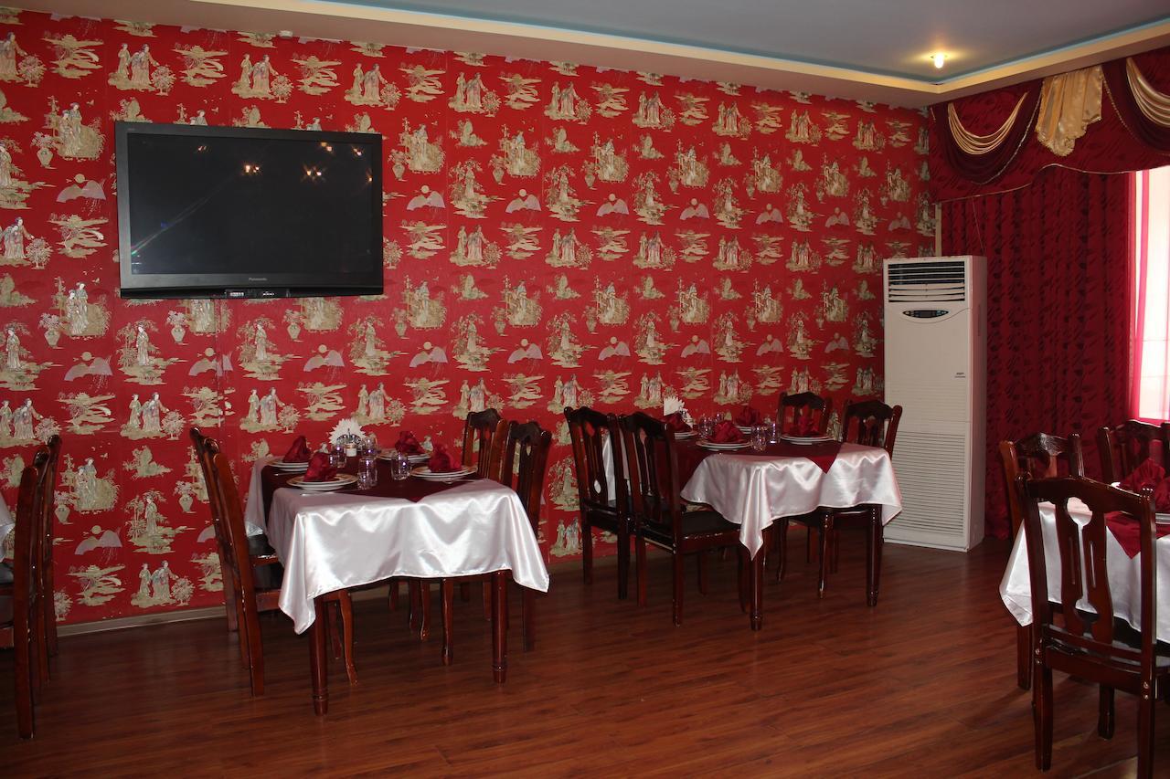 Pekin Hotel Temirtau Екстер'єр фото